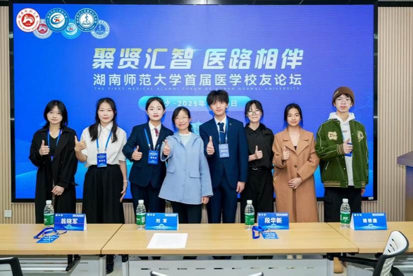 152e3ca11cca8da41e1e7d3dec4598c1